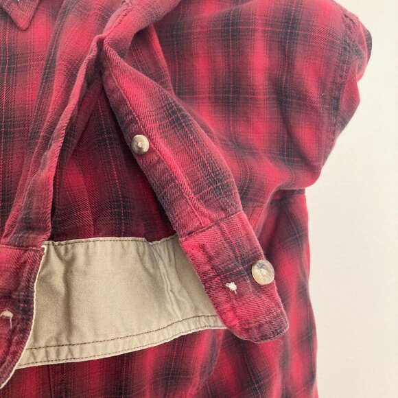 Men's Eddie Baurer Red/Black Plaid Cotton Shirt - Picture 3 of 5